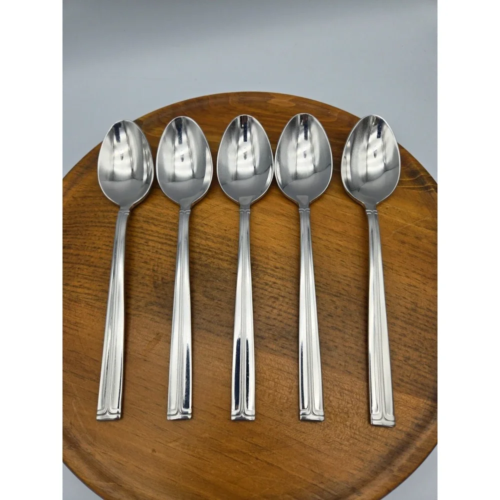 Mikasa Parallels 5 Soup‎ Spoons Korea Stainless 18/8 Modern Minimalist 7 5/8